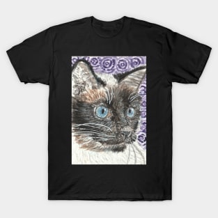 Siamese cat  face  blue eyes T-Shirt